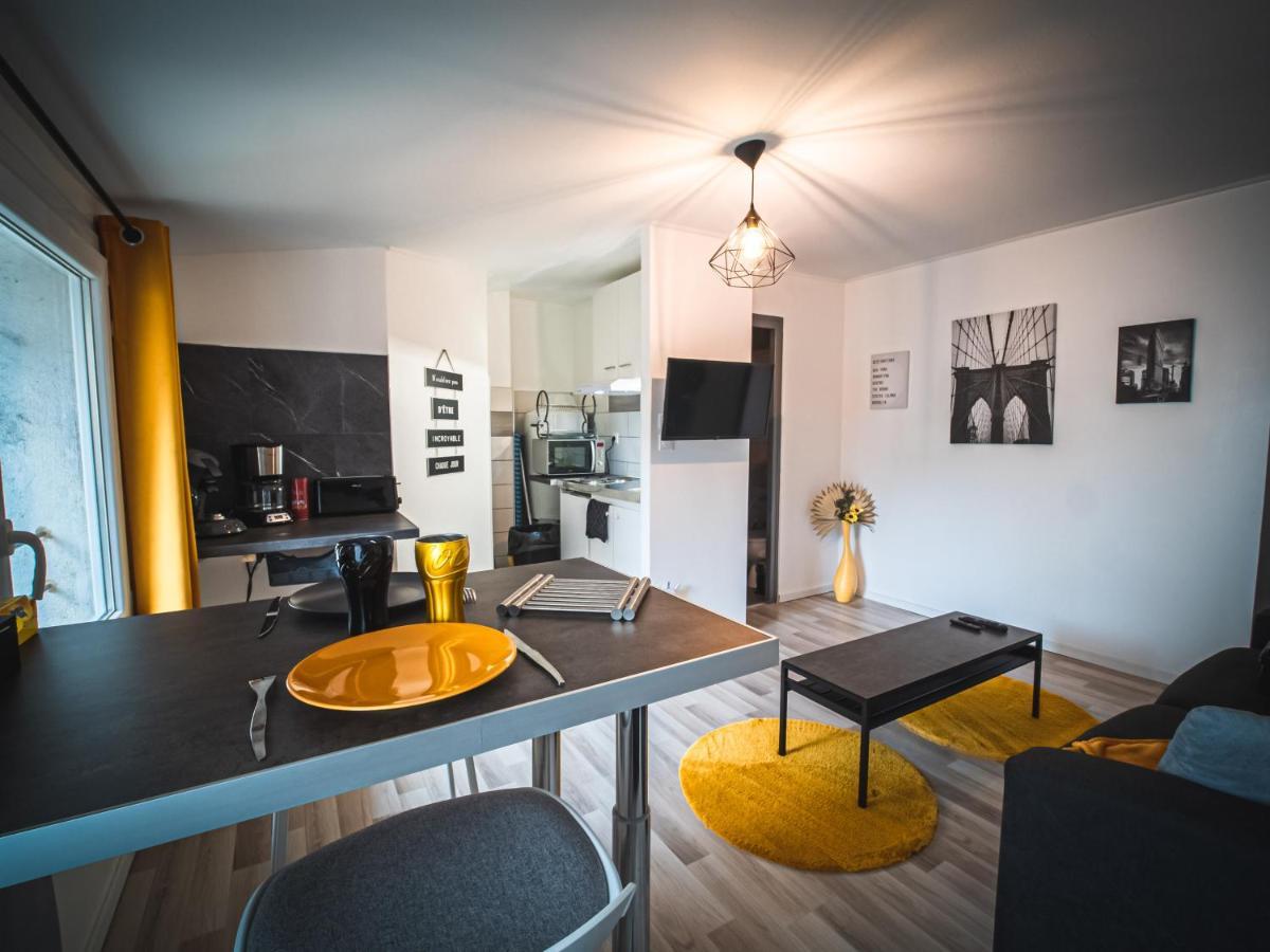 Le P'Tit Jeanne D'Arc Logements Insolites 낭시 외부 사진